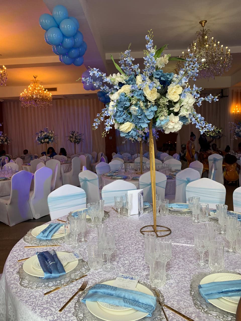 Event decoration setup