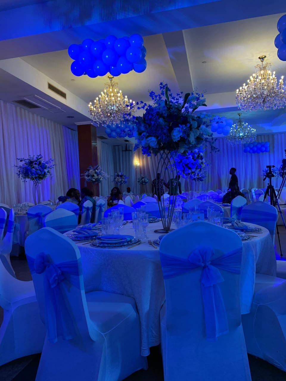 Event decoration setup